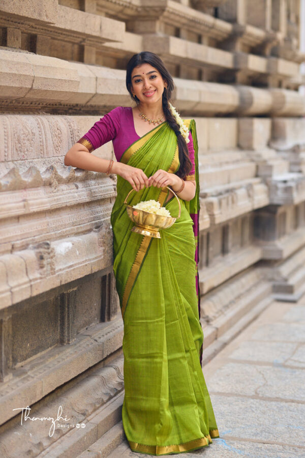 Green and Magenta-Handwoven Mangalagiri Semi Silk Cotton Saree - Image 7